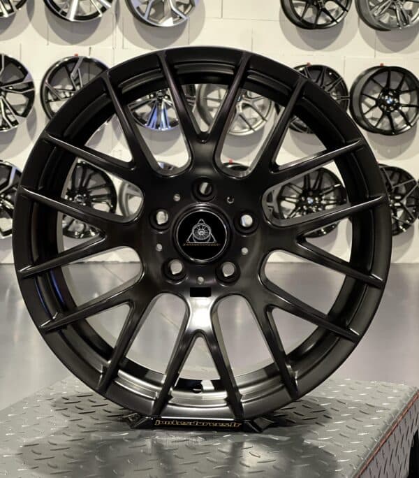 Style BMW M359 Performance 18''Noir Satine 5x120